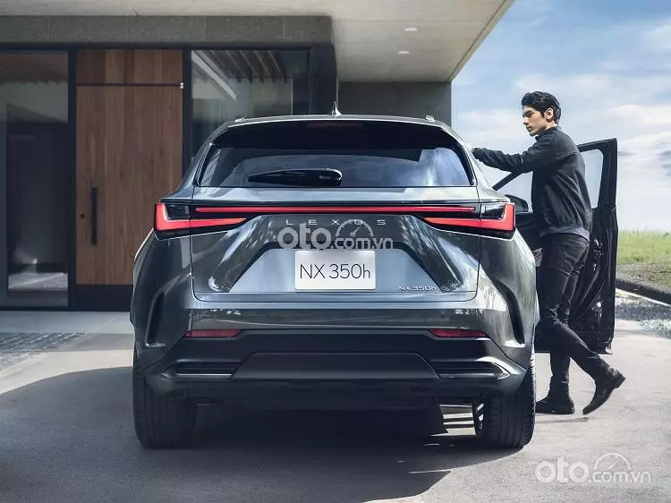 Giá lăn bánh Lexus NX 350 Giá lăn bánh Lexus NX 350.