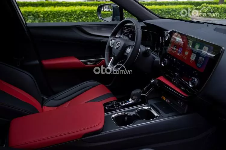 khu vực táp-lô xe Lexus NX 350 khu vực táp-lô xe Lexus NX 350.