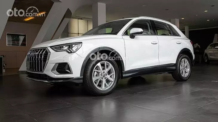 thân xe Audi Q3 2021.