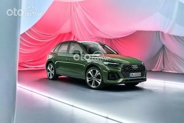 Audi Q5 2022.