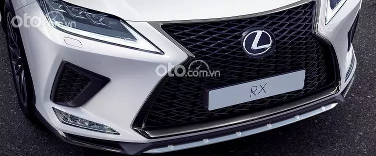 lưới tản nhiệt Lexus RX 300 F SPORT.