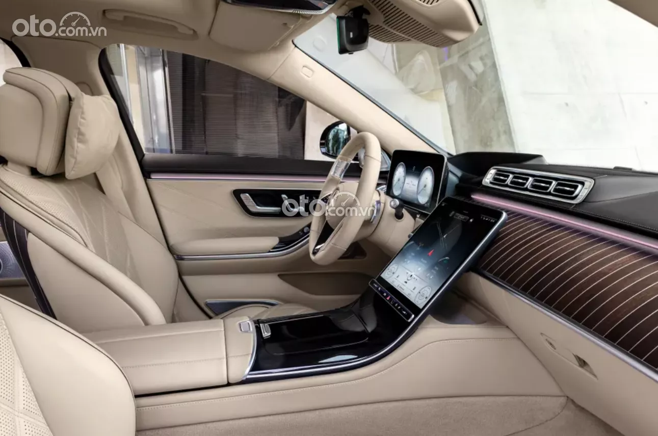 Nội thất Mercedes-Maybach S 680 4Matic 2022.