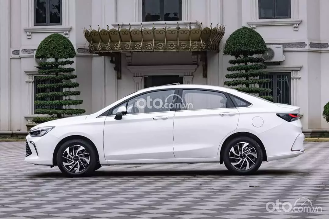 thân xe BAIC Beijing U5 Plus 2022. thân xe BAIC Beijing U5 Plus 2022..