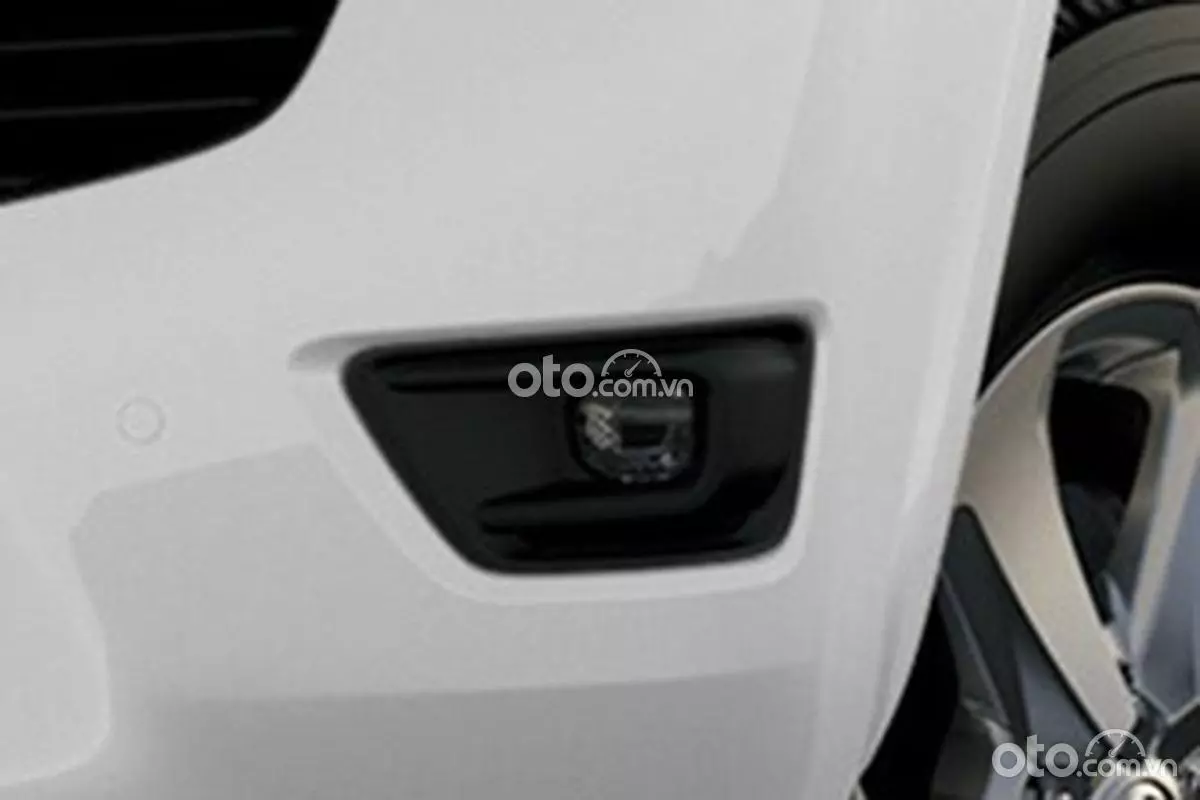 đèn sương mù Toyota Land Cruiser 2022.