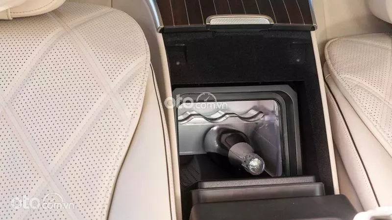 Mercedes-Maybach S 680 4Matic 2023 tràn ngập công nghệ hiện đại3