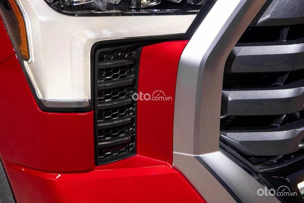 khe hút gió xe Toyota Tundra 2022.