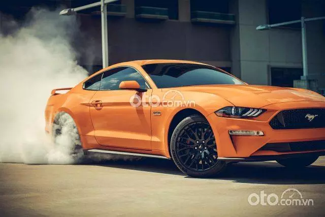 Ford Mustang.