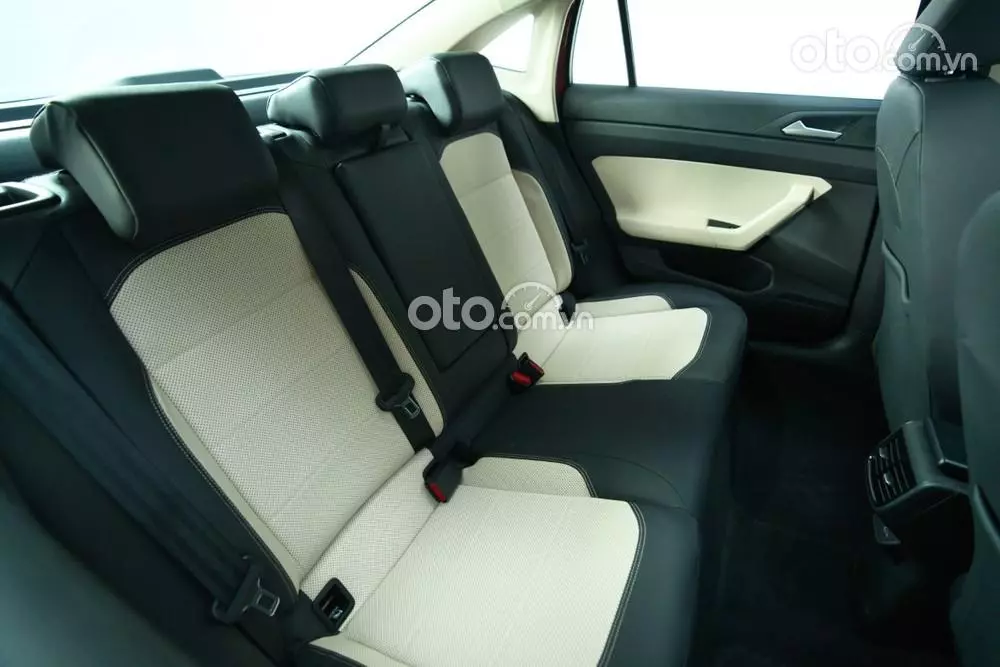 Ghế xe Volkswagen Virtus 2023.