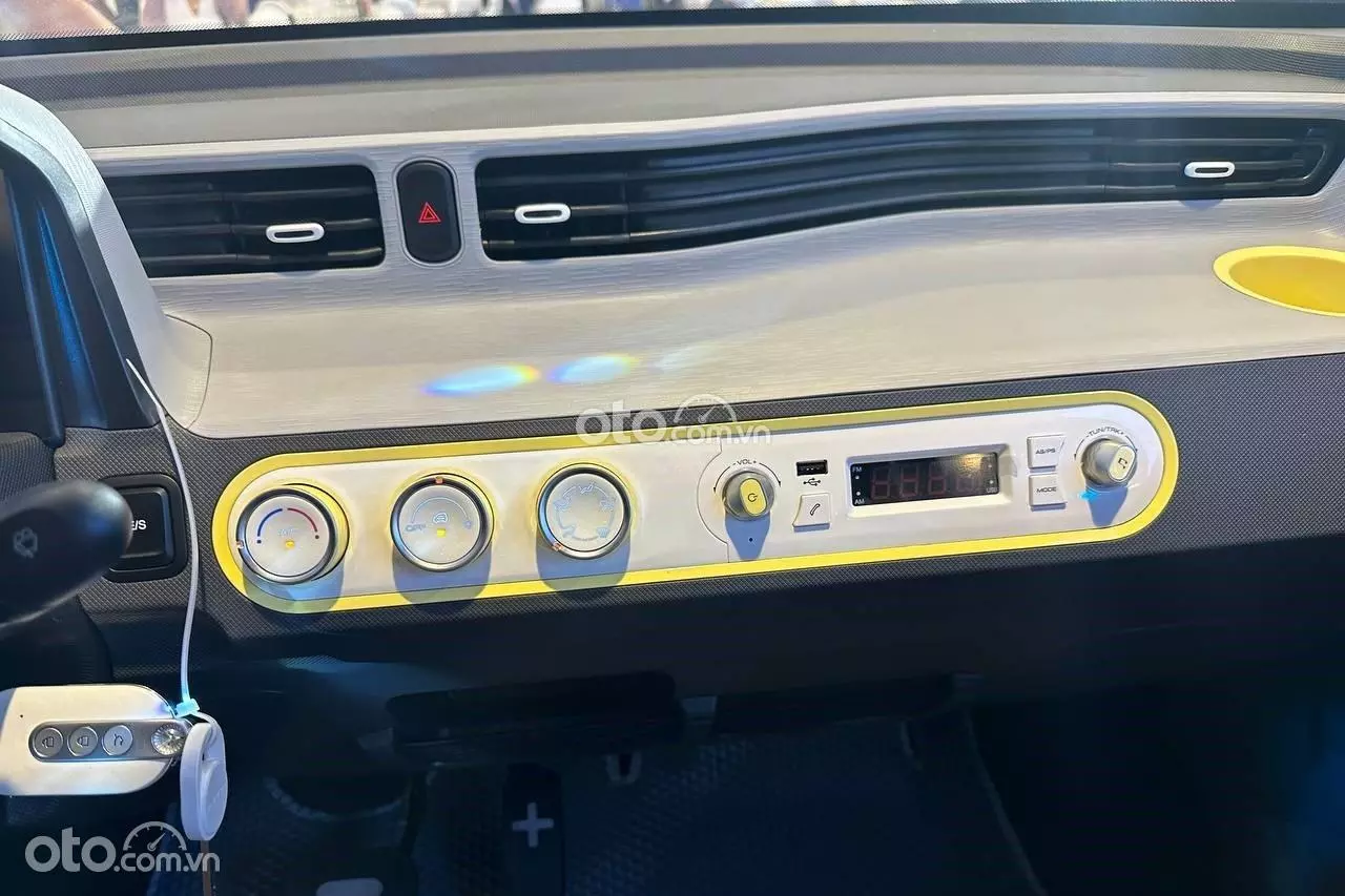 Trang bị bên trong xe Wuling HongGuang MiniEV3.