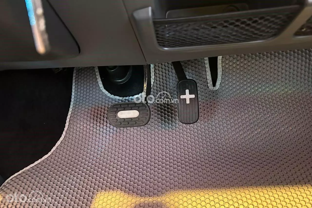 Trang bị bên trong xe Wuling HongGuang MiniEV2.