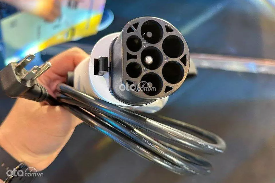 Dây sạc xe Wuling HongGuang MiniEV.