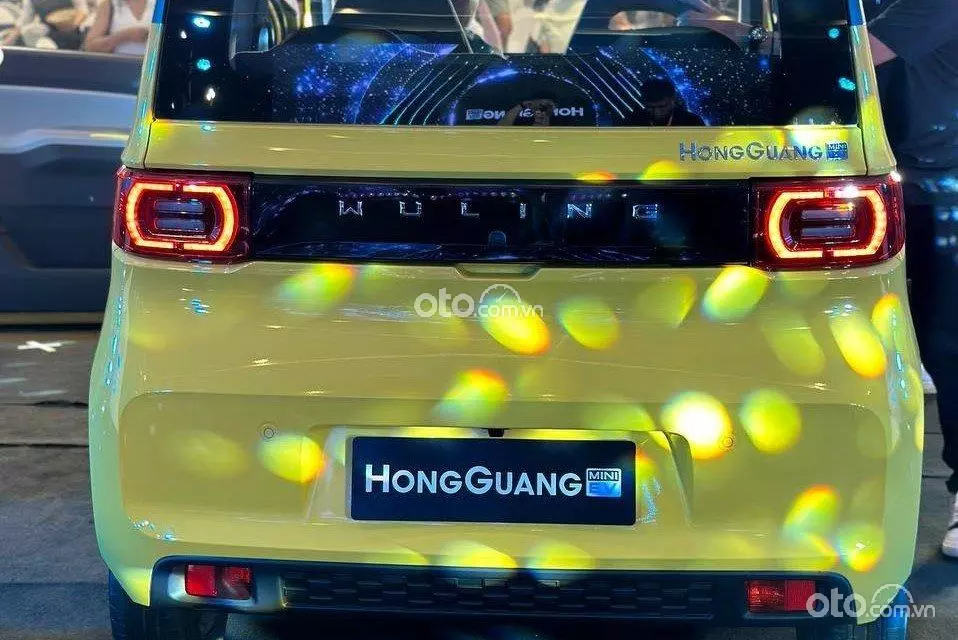 Đuôi xe Wuling HongGuang MiniEV .