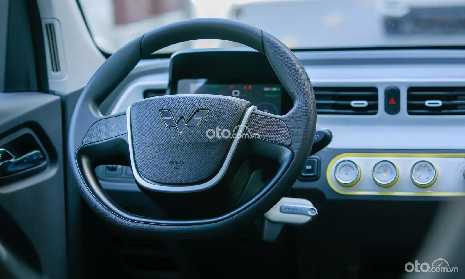 Vô-lăng xe Wuling HongGuang MiniEV.