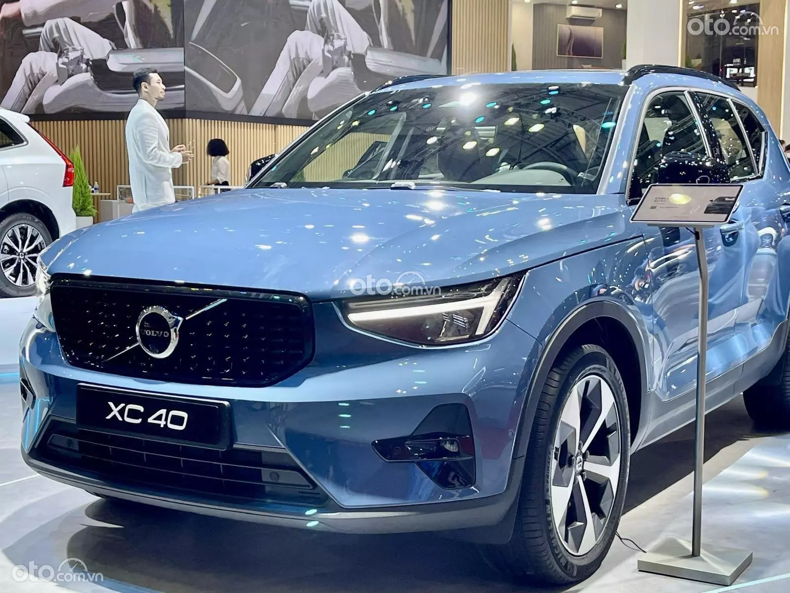 Ngoại thất xe Volvo XC40 2022 Ngoại thất xe Volvo XC40 2022.