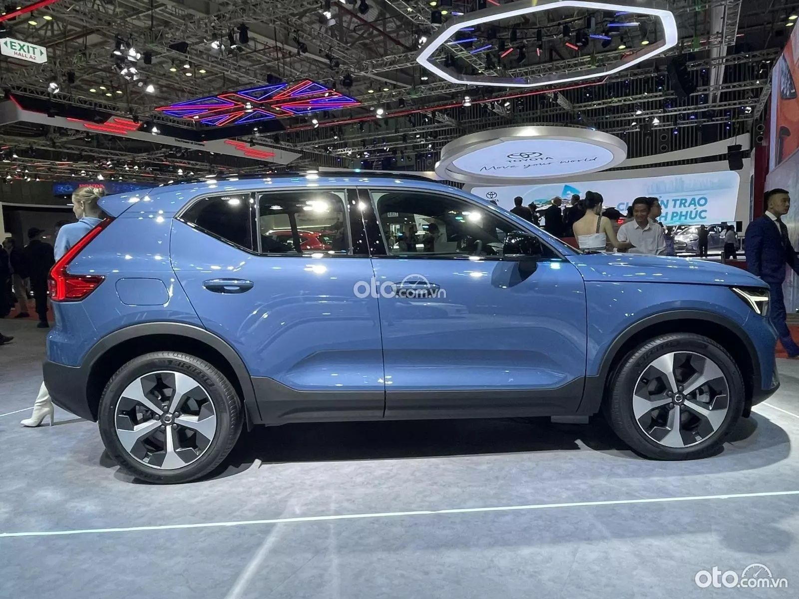 Volvo XC40 2024 Giá xe XC40 lăn bánh & tin khuyến mãi mới nhất (2/2024)