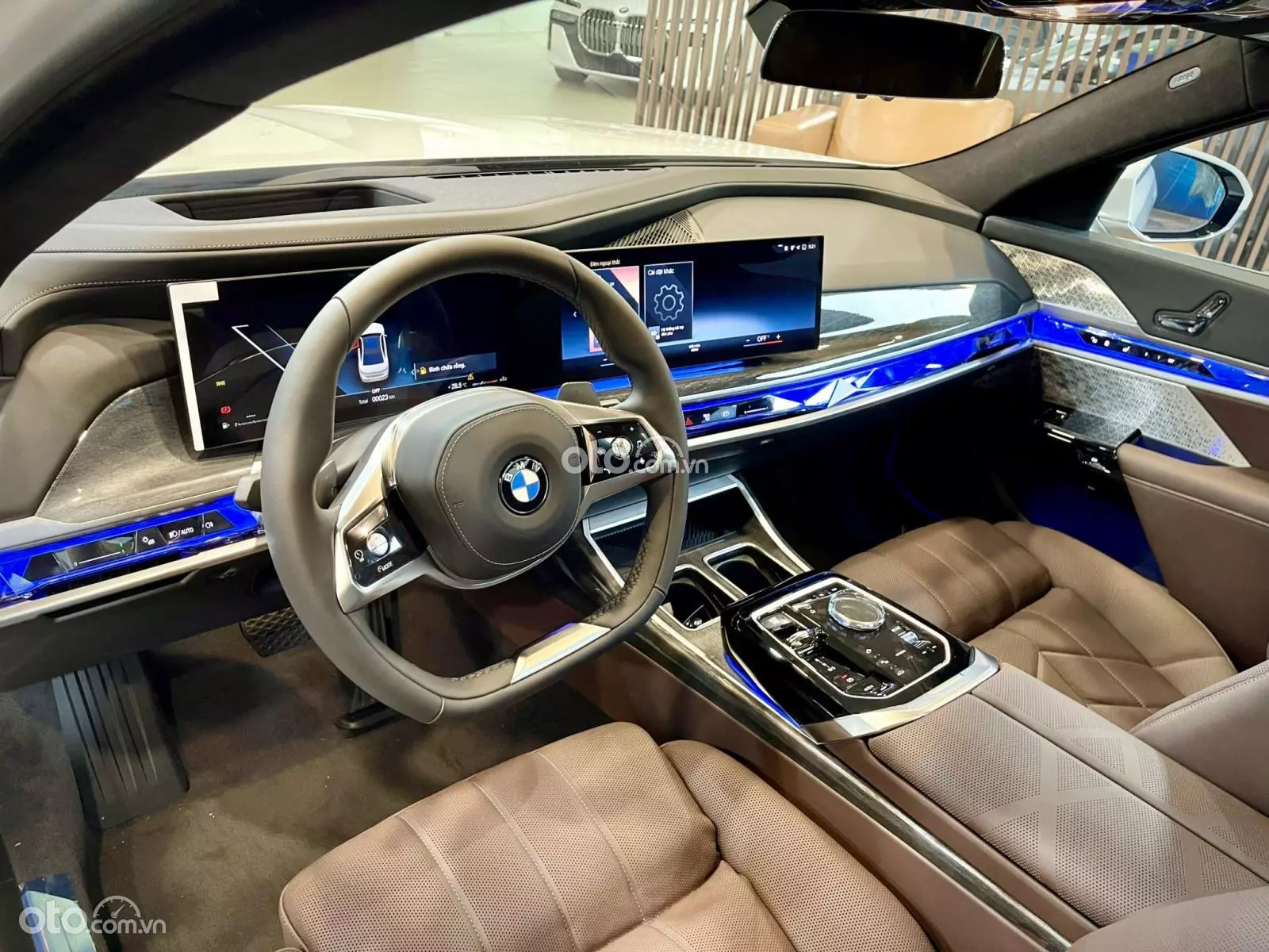 Vô-lăng xe BMW 740i Vô-lăng xe BMW 740i .
