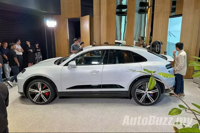 Thân xe Porsche Macan EV.