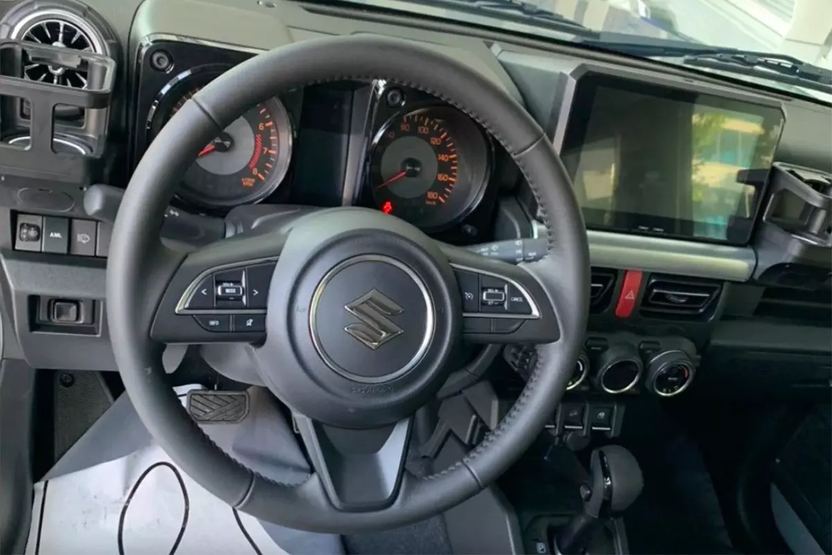 Nội thất xe Suzuki Jimny 2