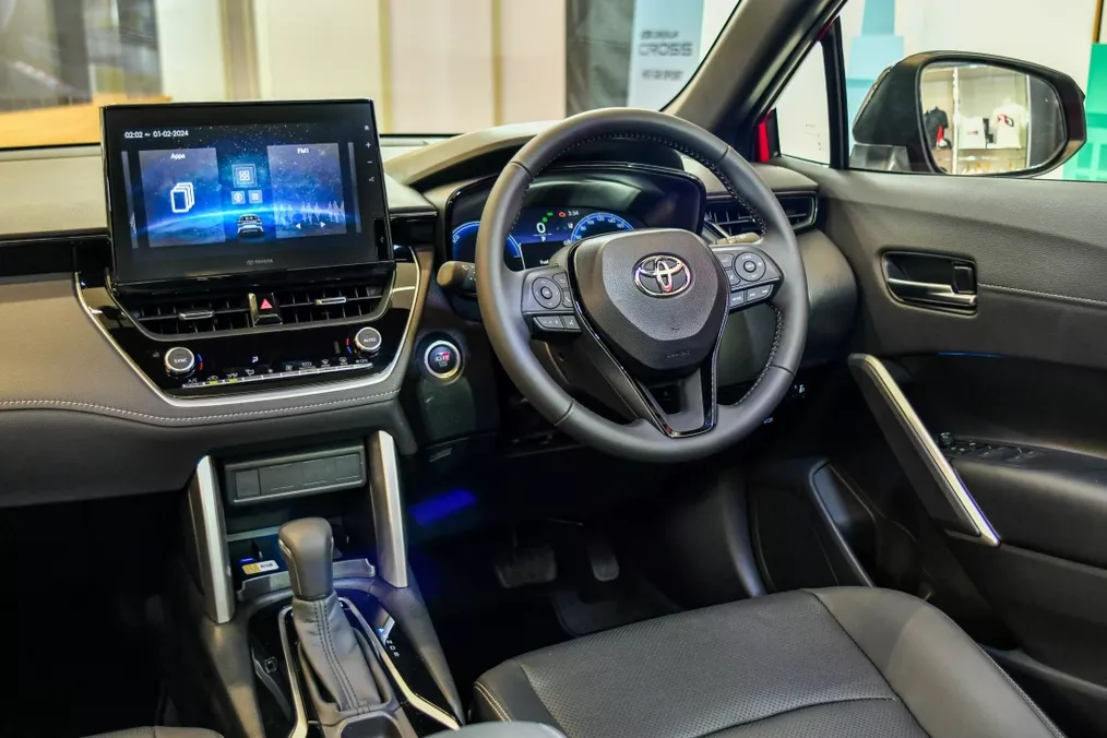 Nội thất Toyota Corolla Cross 2024 1