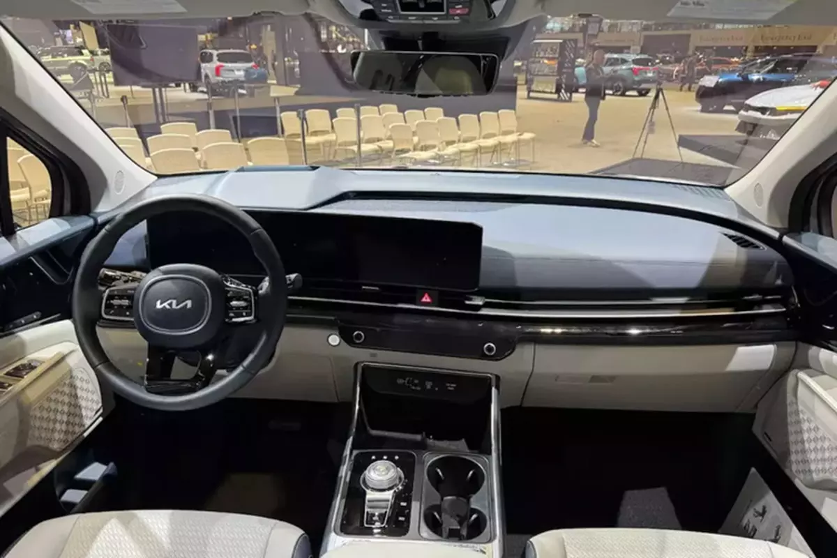 Kia Carnival 2025 tiếp tục mở rộng thị trường, ngày về Việt Nam không còn xa a8