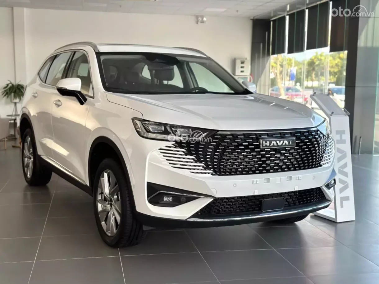 Nỗ lực đẩy hàng tồn, đại lý giảm giá sâu cho Haval H6 ở những ngày cuối tháng 2.