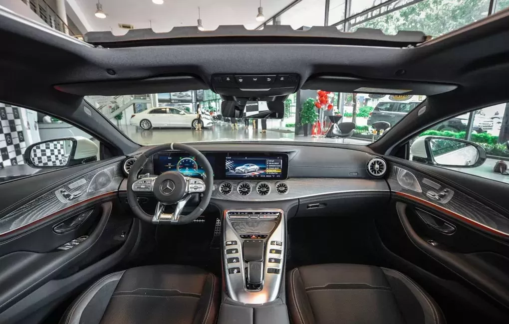 Không gian nội thất xe Mercedes-AMG GT 53 4MATIC + Coupé Không gian nội thất xe Mercedes-AMG GT 53 4MATIC + Coupé.