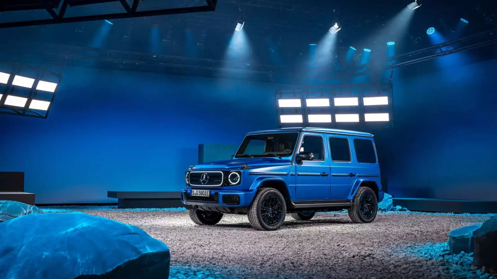 Giá xe Mercedes-Benz G 580 Giá xe Mercedes-Benz G 580.