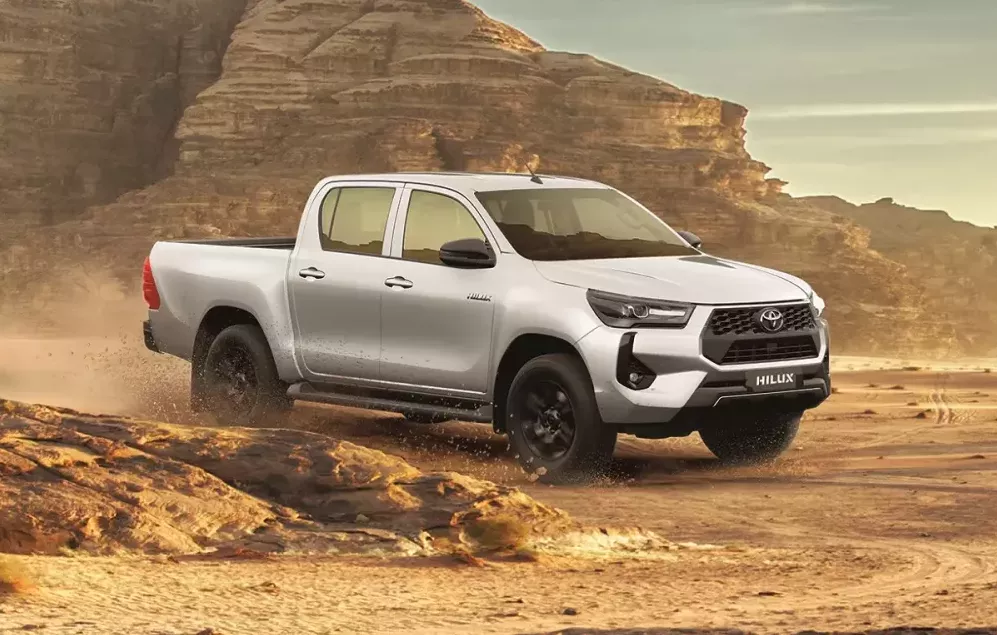 Toyota Hilux 2024: Giá xe Hilux lăn bánh & tin khuyến mại (7/2024)