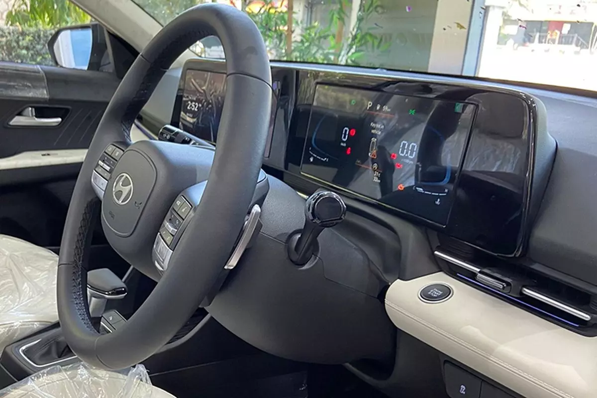 Một số trang bị nội thất trên xe Hyundai Accent 2024 Một số trang bị nội thất trên xe Hyundai Accent 2024 1