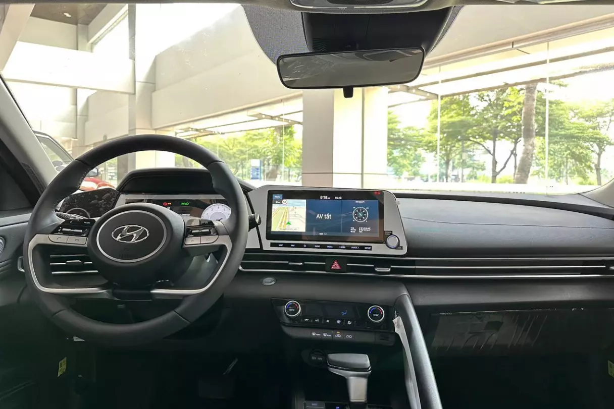 Thiết kế nội thất xe Hyundai Elantra 1