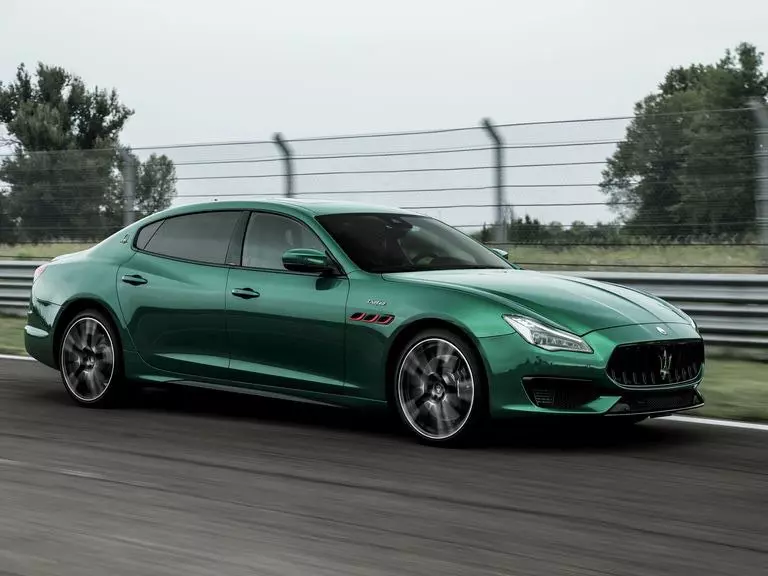 Động cơ Maserati Quattroporte.