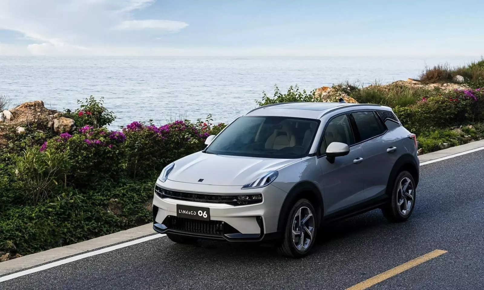 Thông số kỹ thuật xe Lynk & Co 06: Ngoại thất Thông số kỹ thuật xe Lynk & Co 06: Ngoại thất.