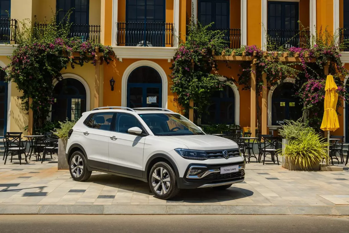 Volkswagen T-Cross giảm cao nhất 300 triệu đồng 1