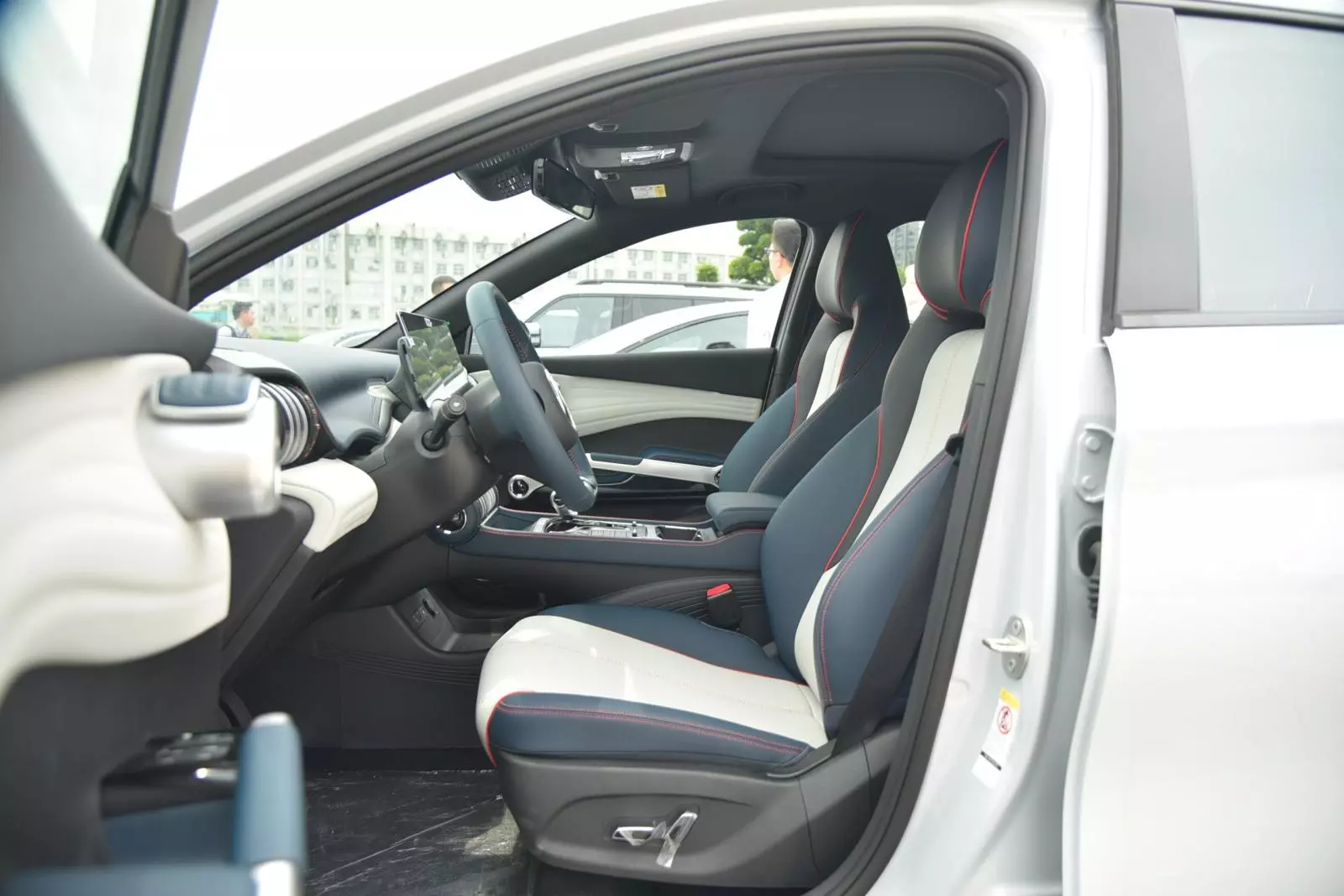 Ghế xe BYD Atto 3 thể thao.