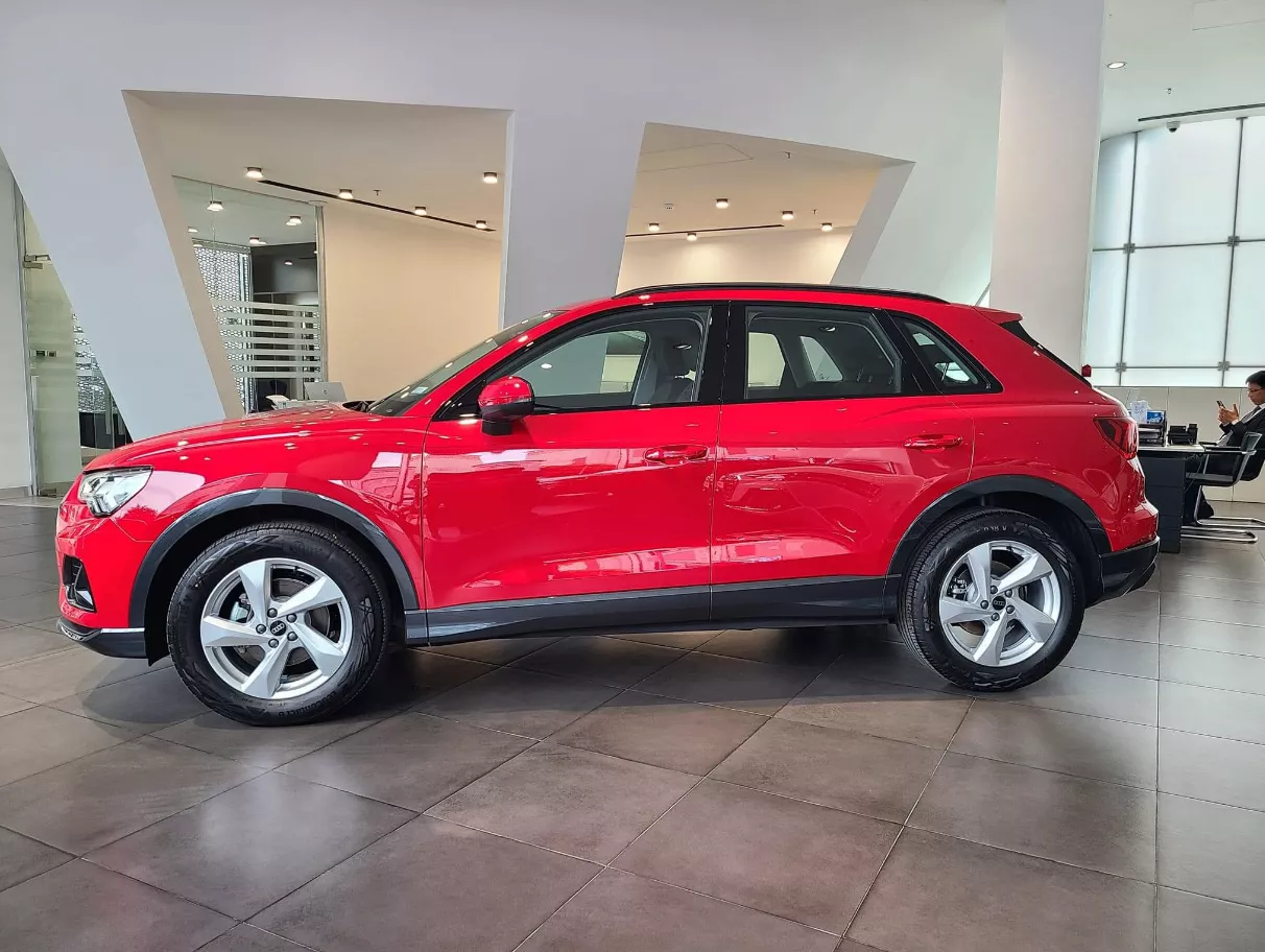 Thân xe Audi Q3.