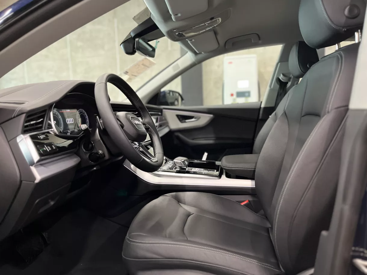 Ghế trước thể thao.