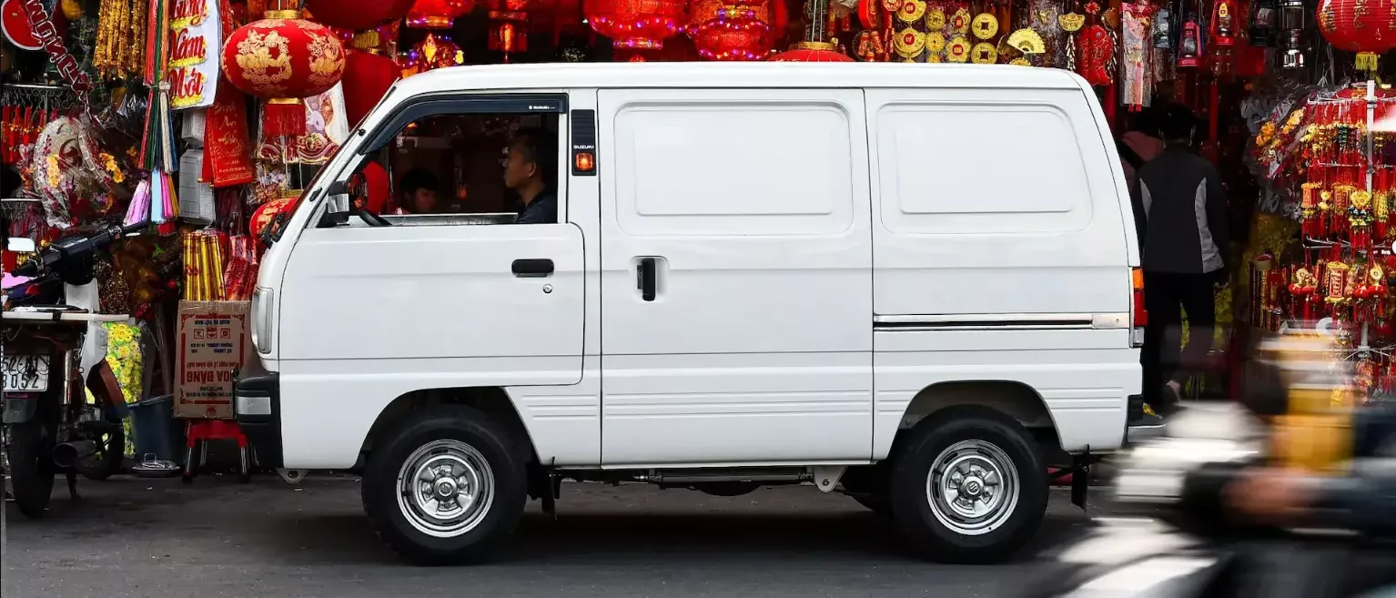 Thân xe Suzuki Supper Carry Van.