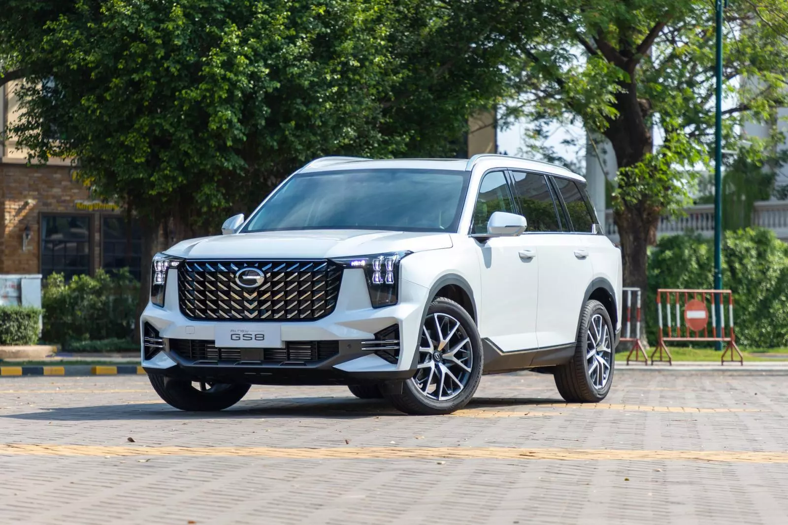 GAC GS8 1