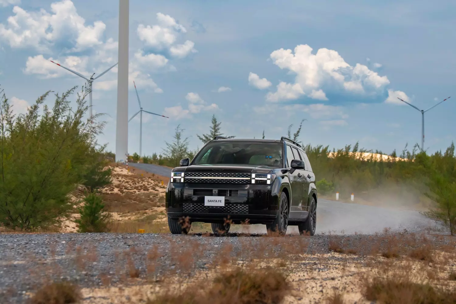 Hyundai Santa Fe 2024 sở hữu gói an toàn ADAS.