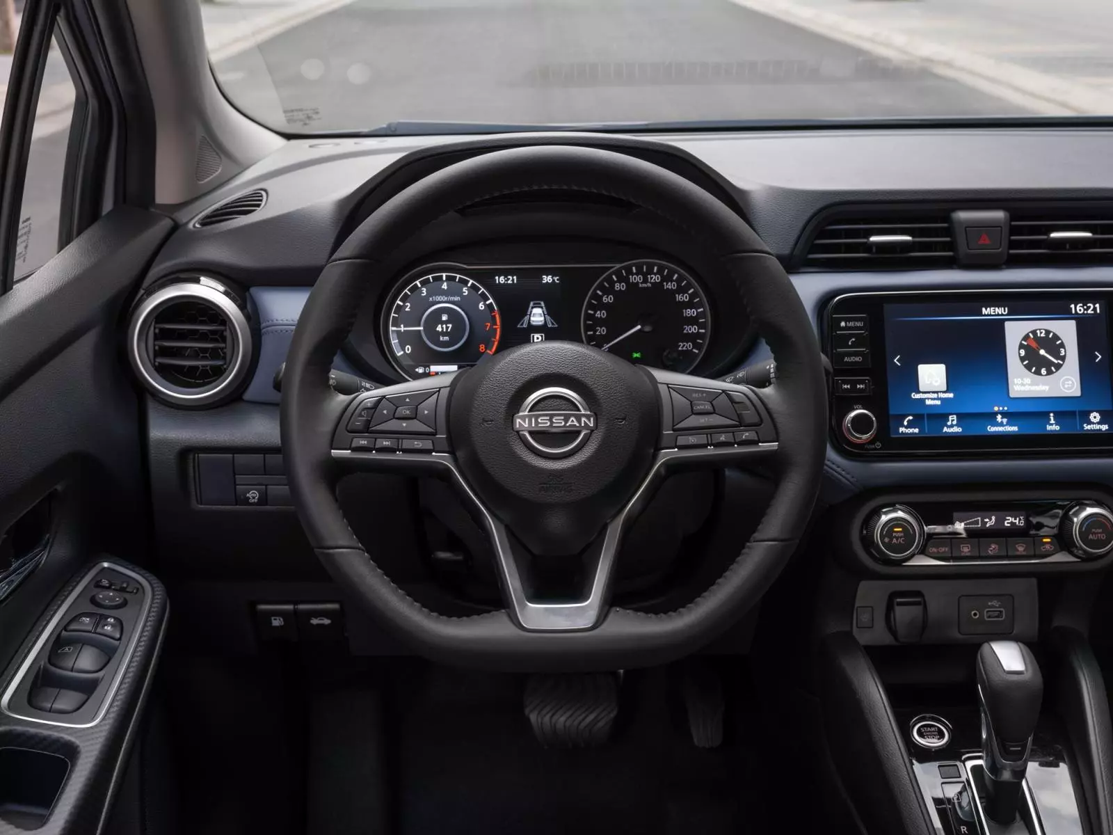 Không gian bên trong New Almera nhận một số tinh chỉnh về thiết kế và bổ sung thêm tiện nghi.