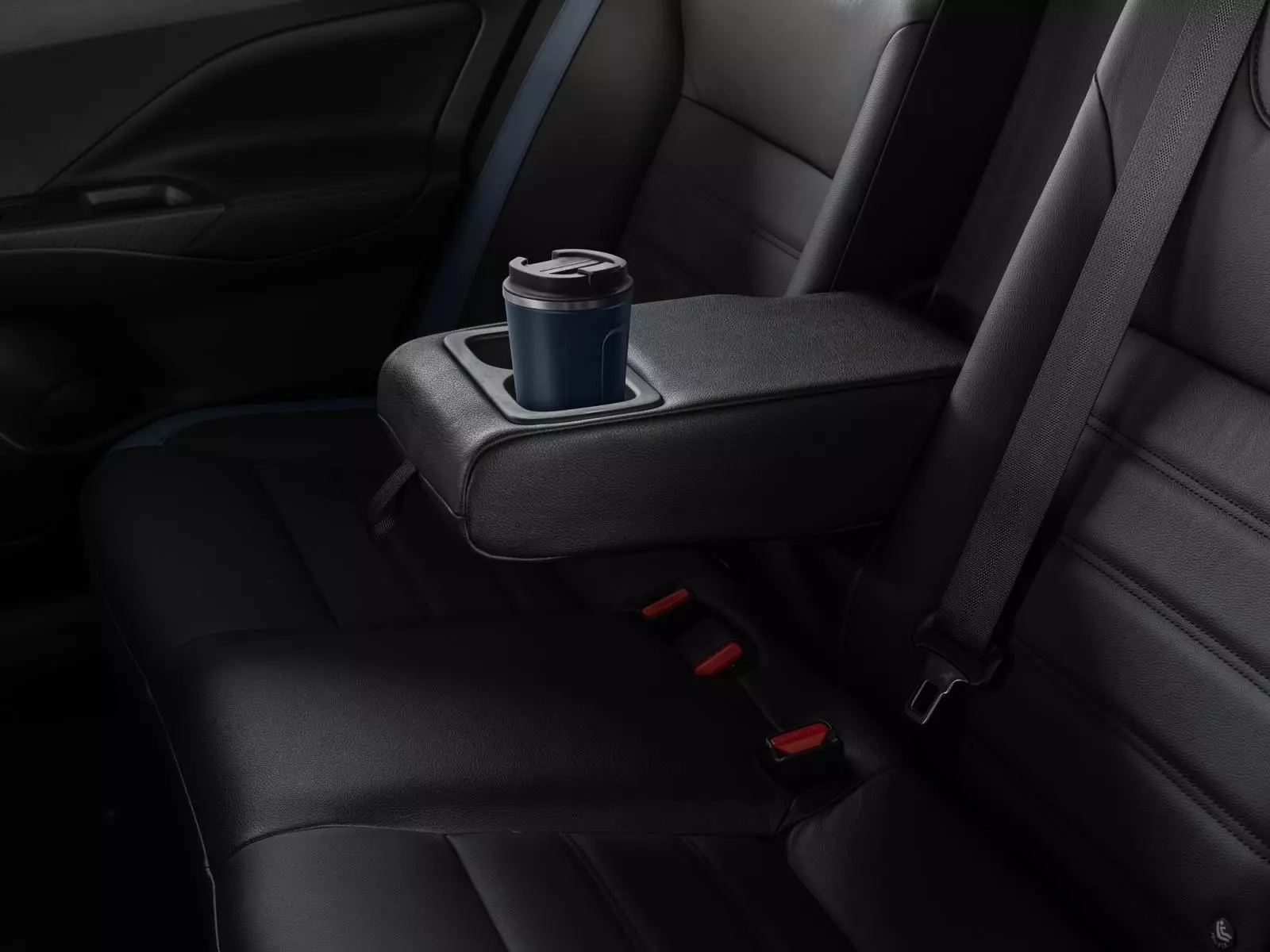 bệ tỳ tay tích hợp hộc đựng cốc.