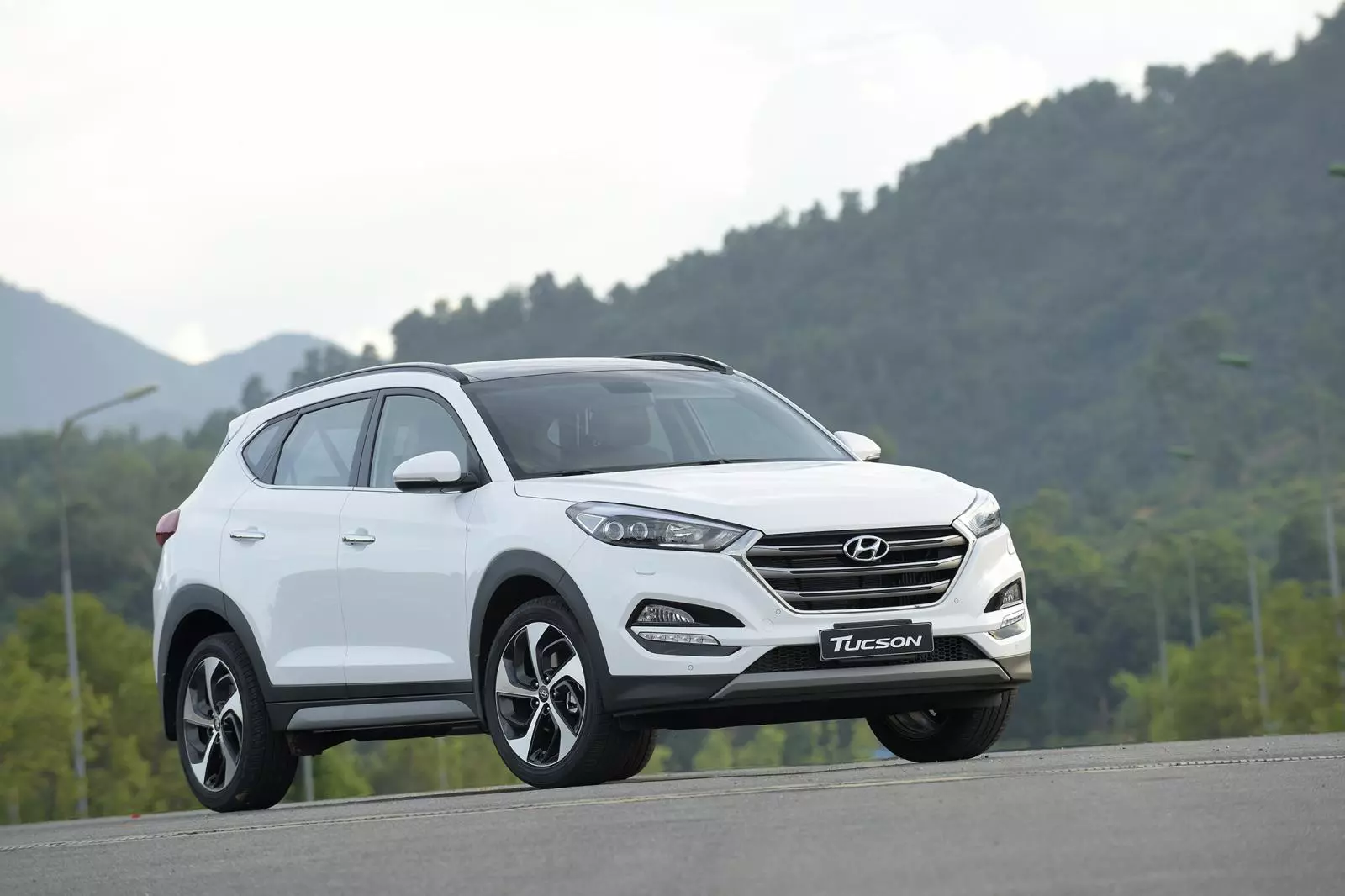 650 triệu có nên mua Hyundai Tucson 2017?.