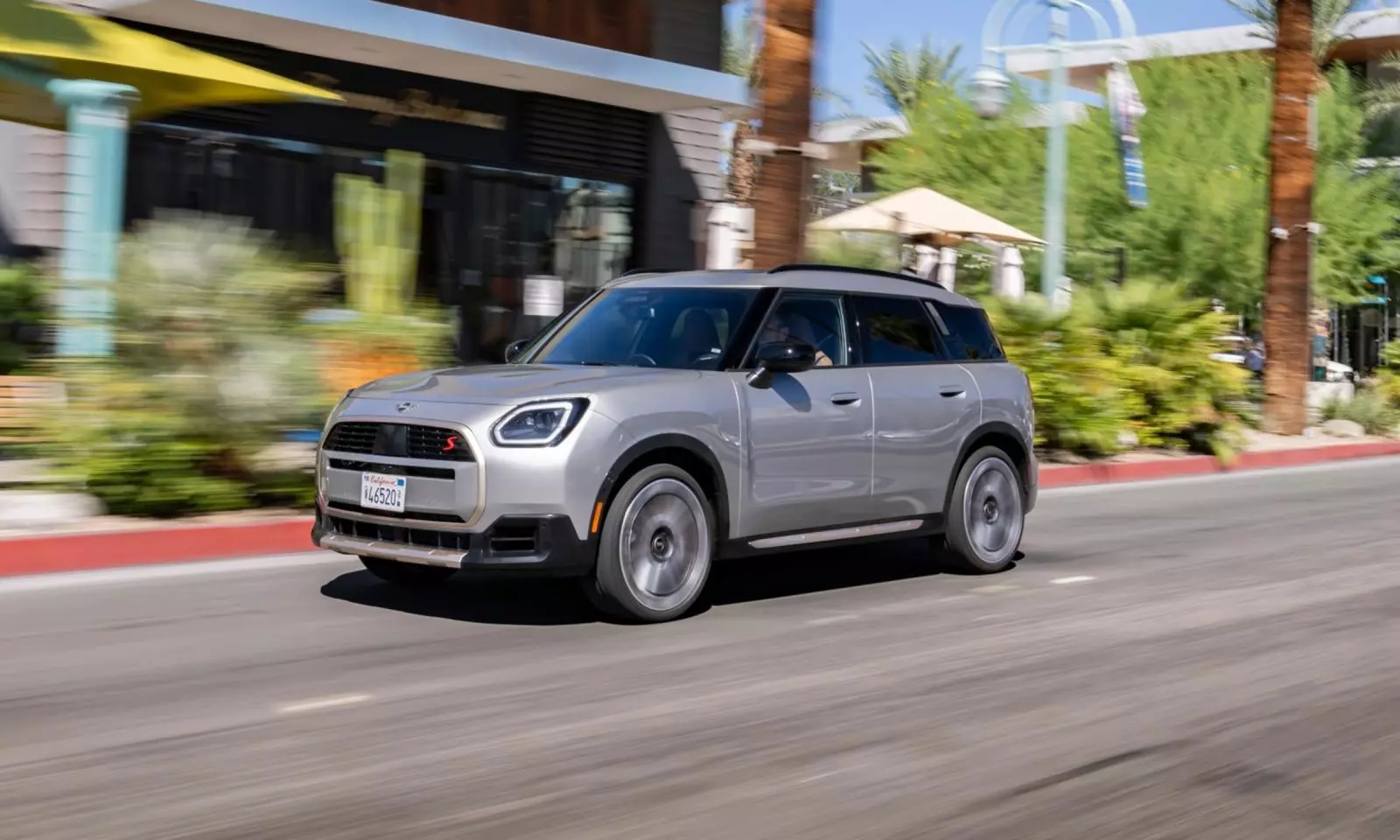 Giá xe MINI Countryman.