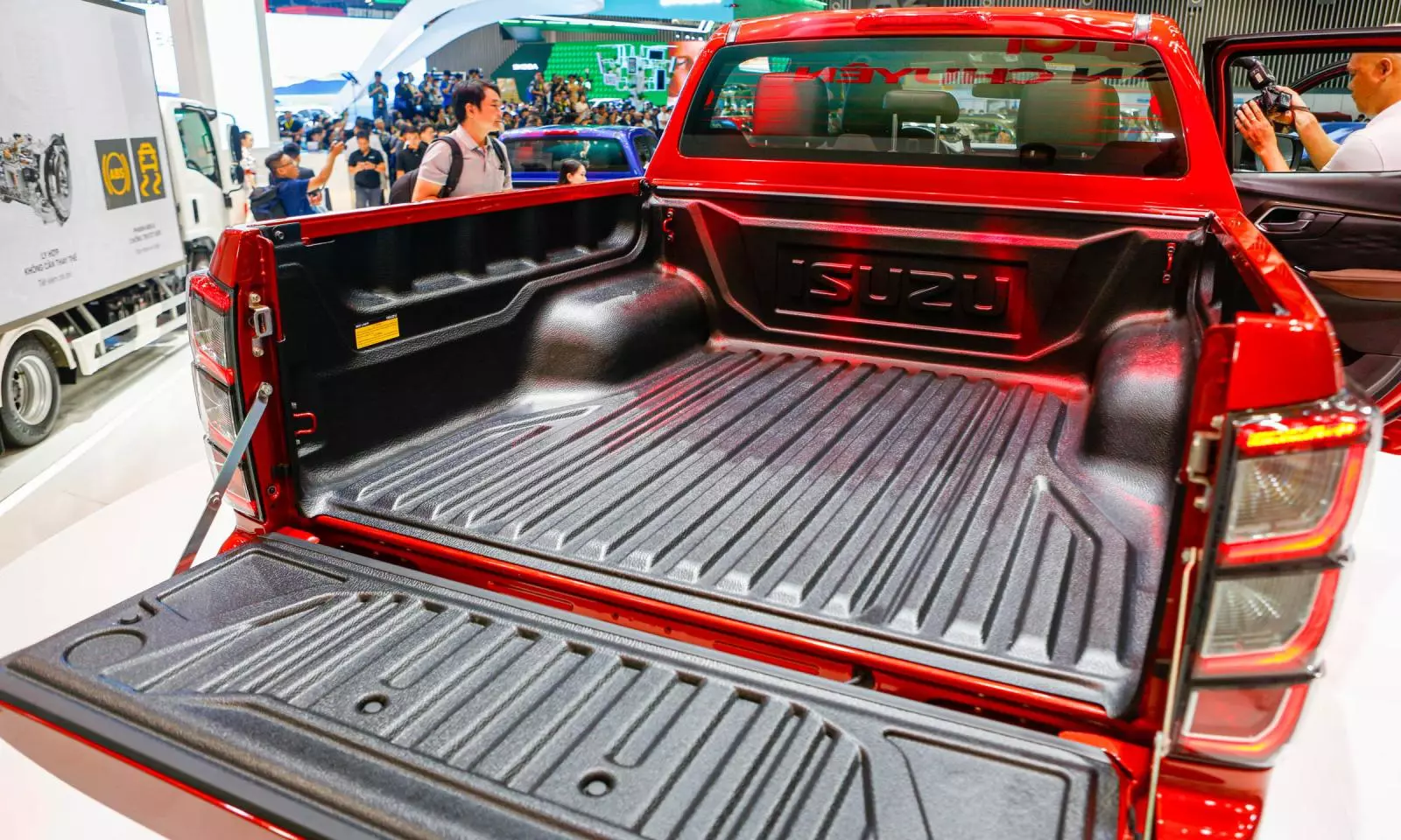 Thùng xe Isuzu D-Max Thùng xe Isuzu D-Max .