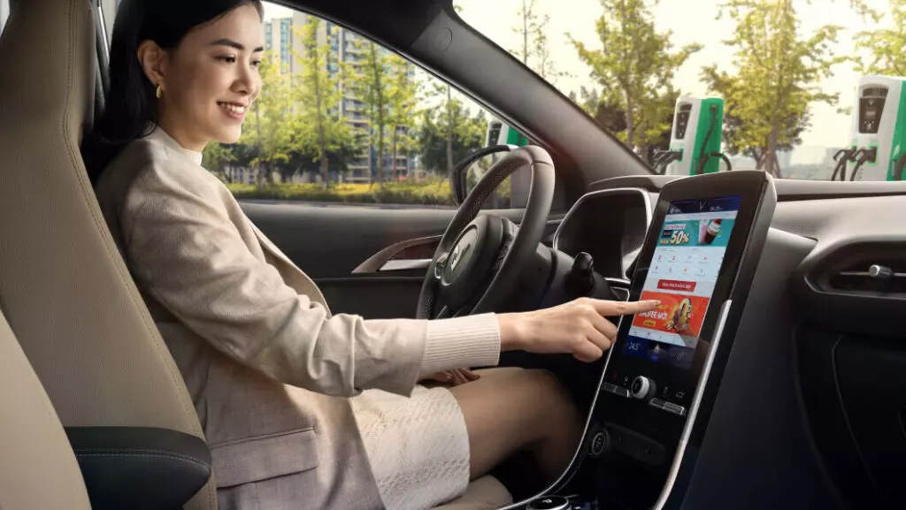 Làm ấm xe trước khi di chuyển giúp tiết kiệm năng lượng và bảo vệ pin xe điện.