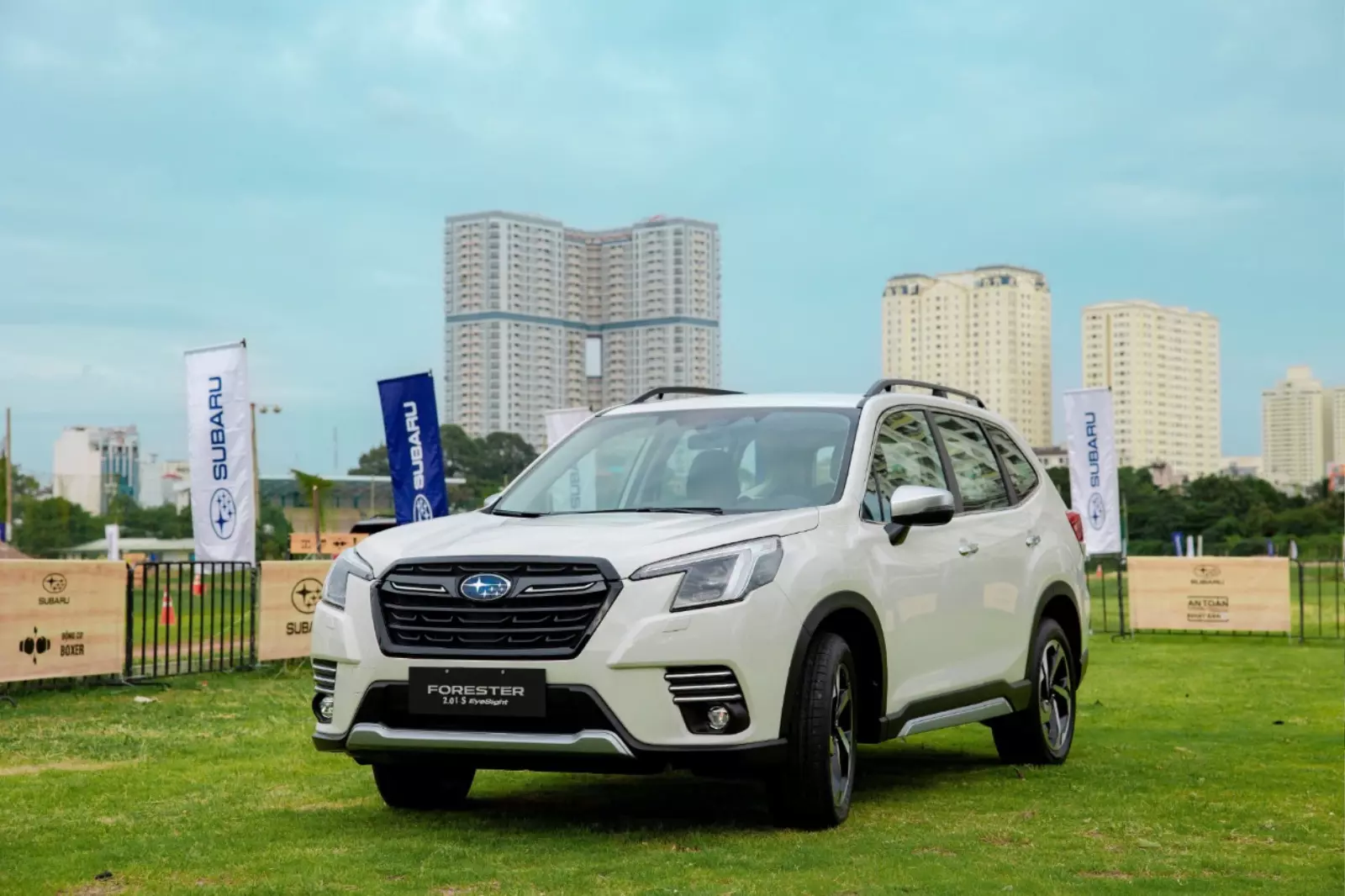 Giá xe Subaru Forester giảm .