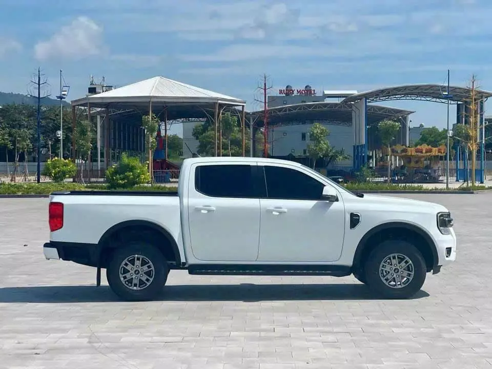 Thông số kỹ thuật xe Ford Ranger XLS+ 2025: Kích thước - Trọng lượng.