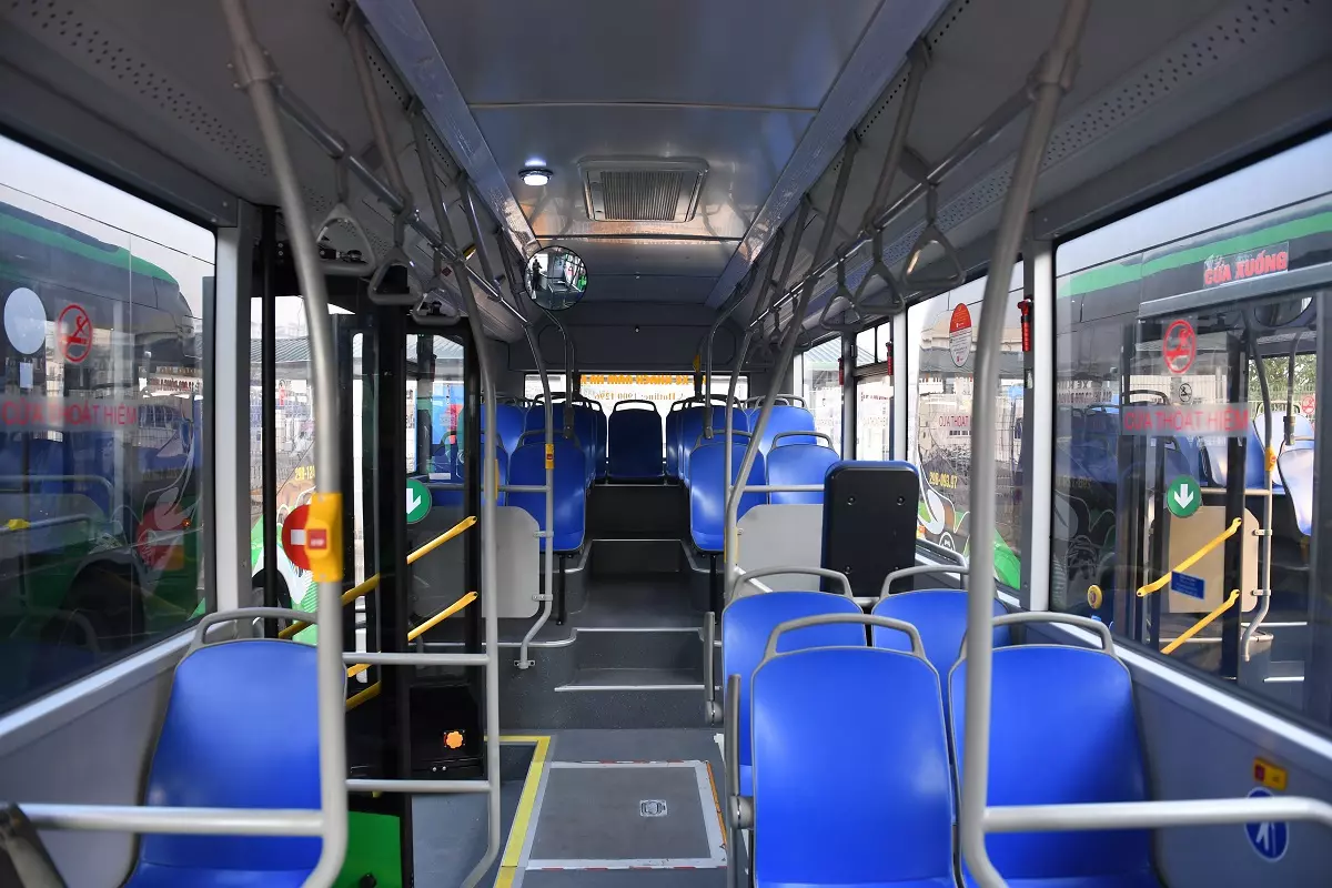 lô xe buýt điện đầu tiên gồm 66 chiếc đã được VinFast bàn giao lô xe buýt điện đầu tiên gồm 66 chiếc đã được VinFast bàn giao.