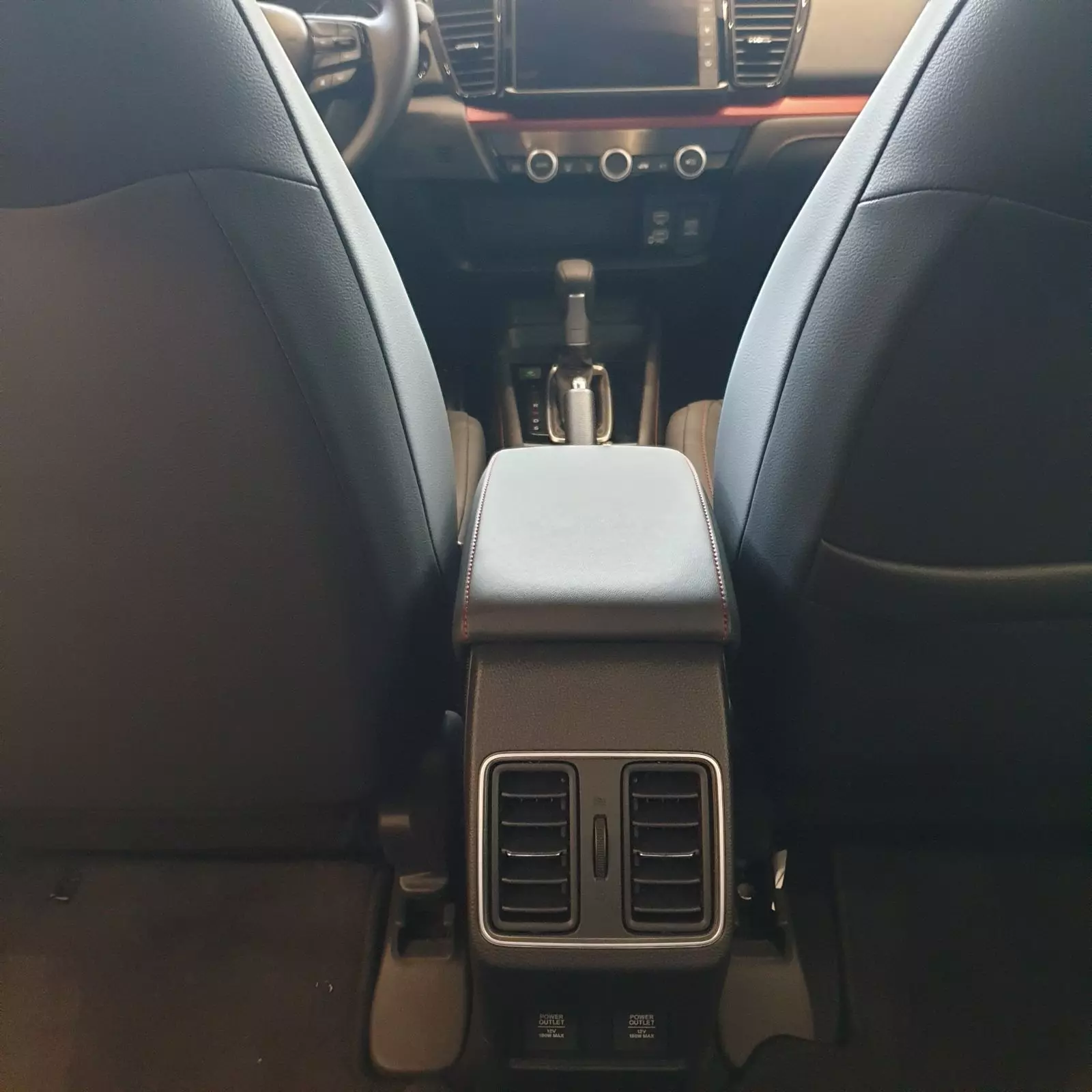 cửa gió điều hòa ghế sau City cửa gió điều hòa ghế sau City.