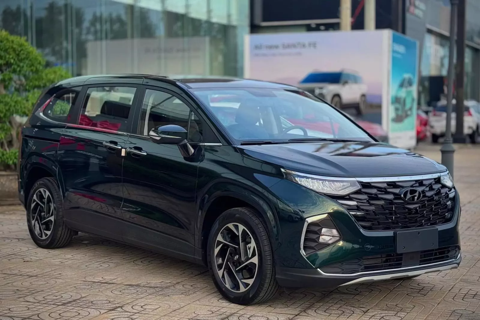 Hyundai Custin có thêm bản 1.5T-GDi Cao cấp: "Full option", giá chỉ 950 triệu đồng Hyundai Custin có thêm bản 1.5T-GDi Cao cấp: "Full option", giá chỉ 950 triệu đồng 1